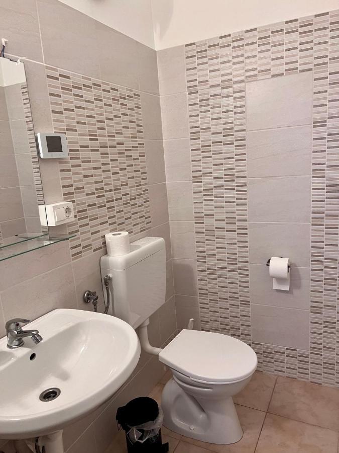 A&P Center Ljubljana Apartment Eksteriør billede